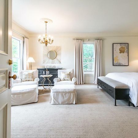 Lakewinds Country Manor Bed and Breakfast Niagara-on-the-Lake Buitenkant foto