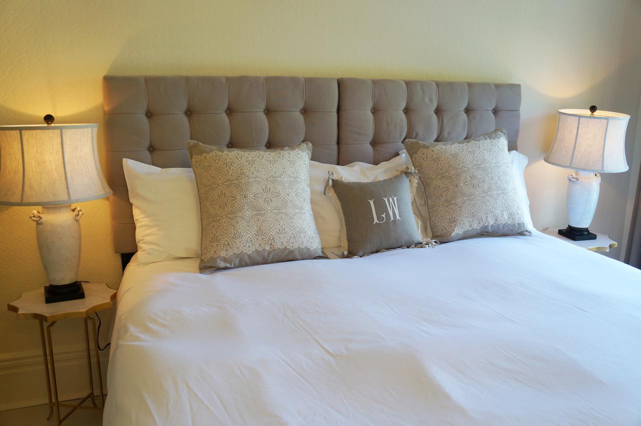 Lakewinds Country Manor Bed and Breakfast Niagara-on-the-Lake Buitenkant foto