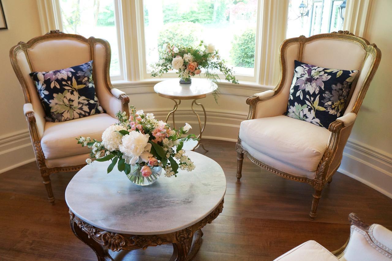 Lakewinds Country Manor Bed and Breakfast Niagara-on-the-Lake Buitenkant foto