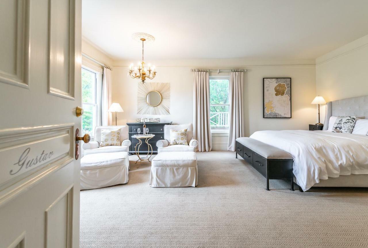 Lakewinds Country Manor Bed and Breakfast Niagara-on-the-Lake Buitenkant foto