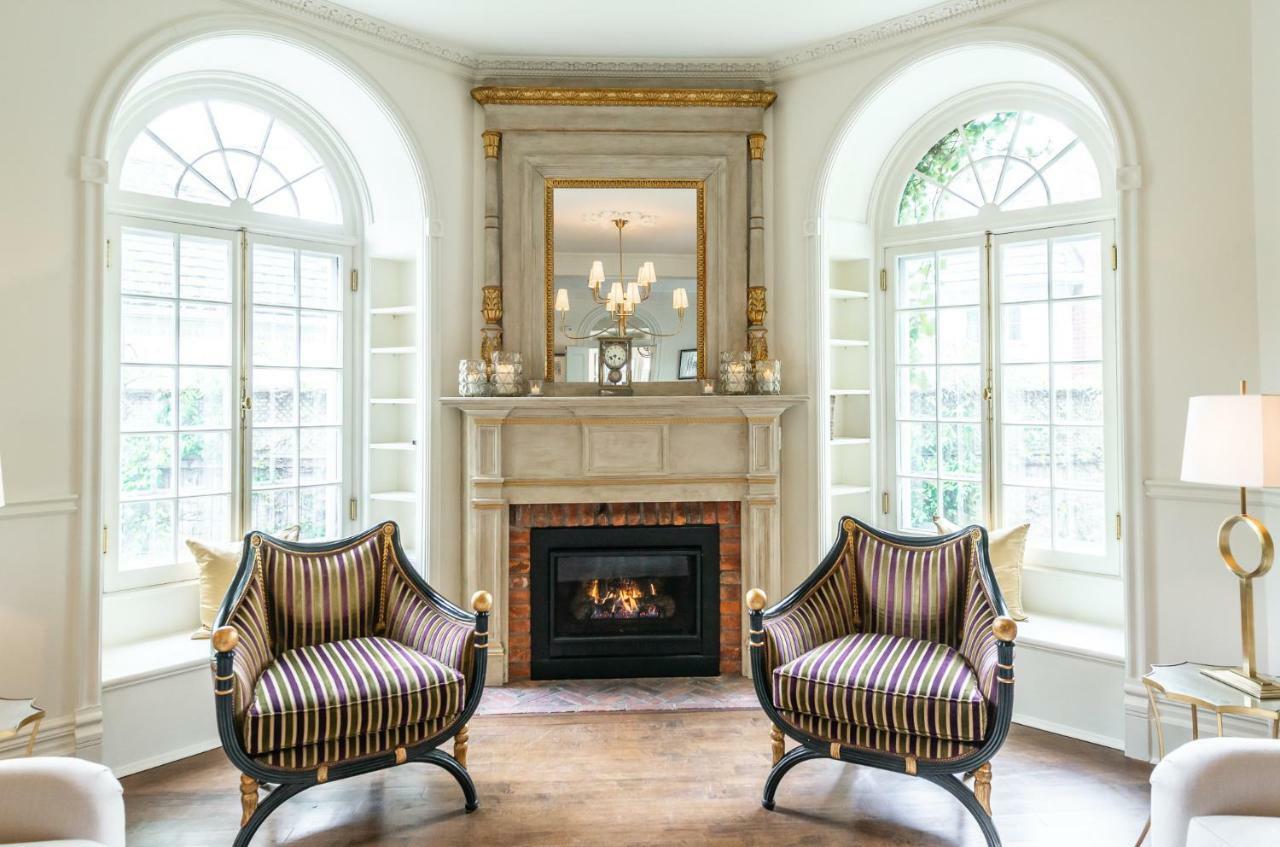 Lakewinds Country Manor Bed and Breakfast Niagara-on-the-Lake Buitenkant foto